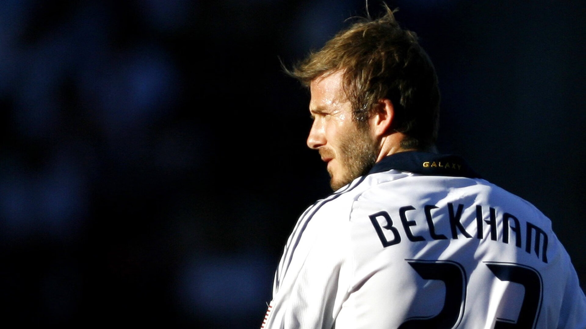 曼联豪取连胜，重振英超冠军争夺战