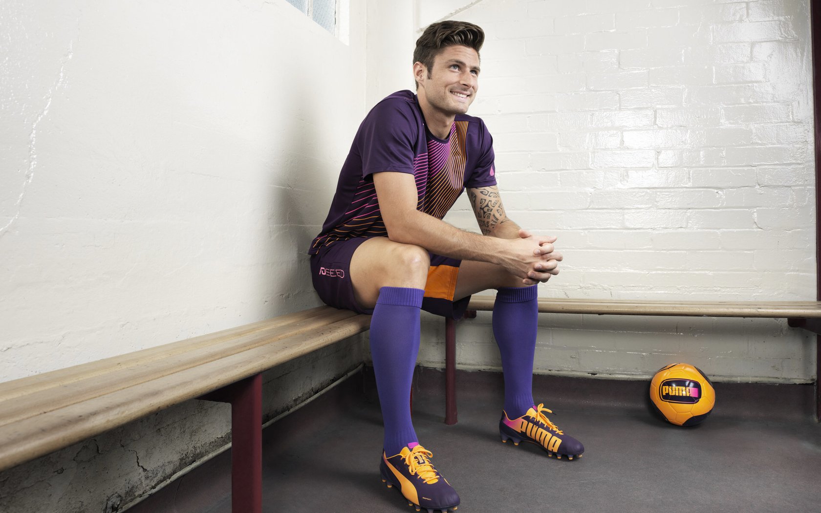 起跳动力增强，迅速占领前段优势，起跳的原理